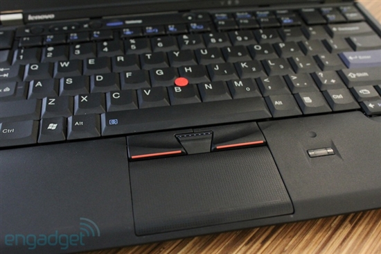 耐力小黑 ThinkPad X220评测+图赏