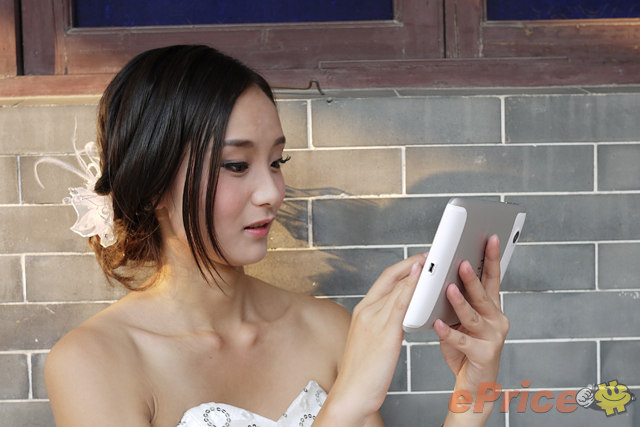 娇小的性感!HTC 平板第一弹 Flyer 试用感受 娇小的性感!HTC 平板第一弹 Flyer 试用感受