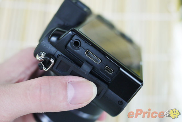 尼康 Nikon 1 V1、J1 新机到货,开箱试玩! 尼康 Nikon 1 V1、J1 新机到货,开箱试玩!