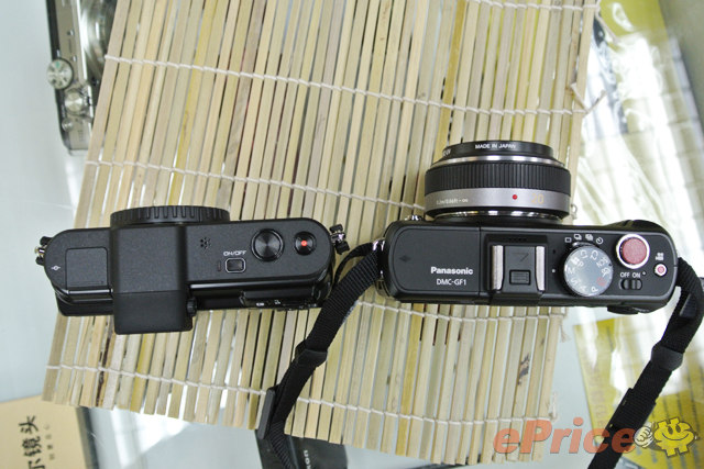 尼康 Nikon 1 V1、J1 新机到货,开箱试玩! 尼康 Nikon 1 V1、J1 新机到货,开箱试玩!