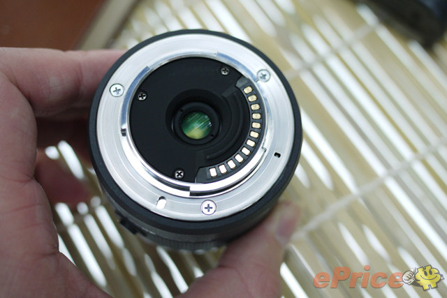 尼康 Nikon 1 V1、J1 新机到货,开箱试玩! 尼康 Nikon 1 V1、J1 新机到货,开箱试玩!