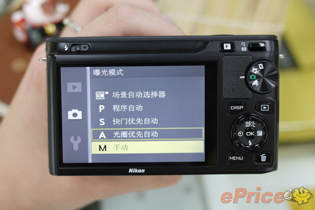 尼康 Nikon 1 V1、J1 新机到货,开箱试玩! 尼康 Nikon 1 V1、J1 新机到货,开箱试玩!