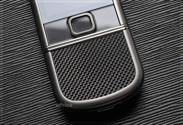 新闻 - 洗链更出色?Nokia 8800 Carbon Arte 图赏