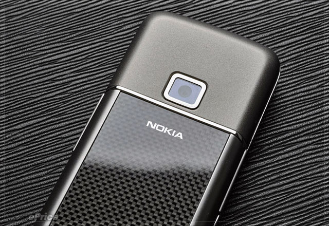 新闻 - 洗链更出色?Nokia 8800 Carbon Arte 图赏
