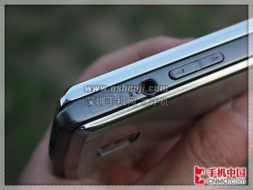 双向滑盖EV-DO 3G音乐机 三星M609评测 