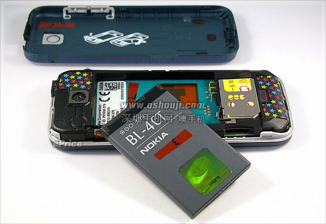 新闻 - 新 7 系设计世代 Nokia 7310s 之华丽镜力革命