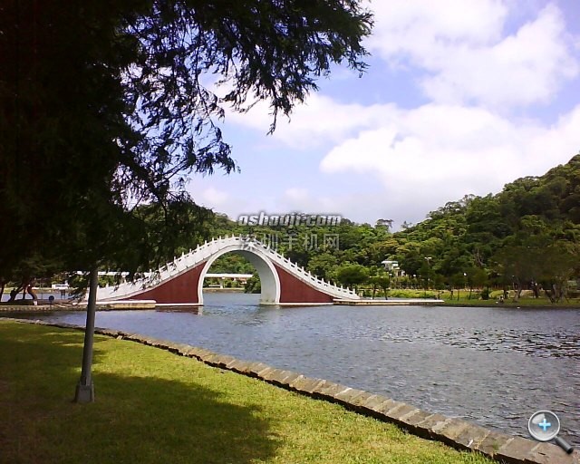 DSC-0013.jpg放大镜图 http://www.shumaquan.com/uploadfile/news/2009-7/335/2222402938.jpg